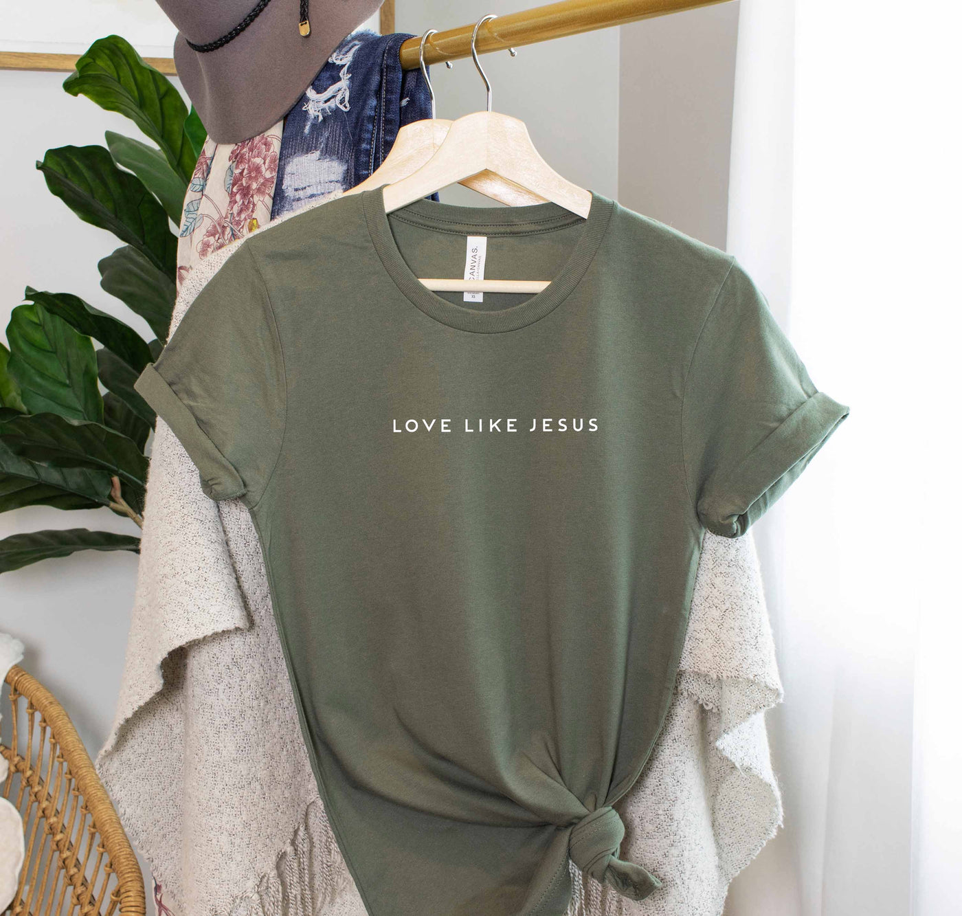 Love like Jesus  T-Shirt