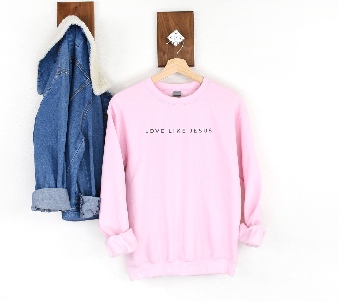 Love like Jesus Sweatshirt