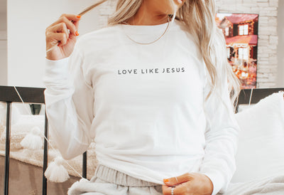 Love like Jesus Long Sleeve T-Shirt